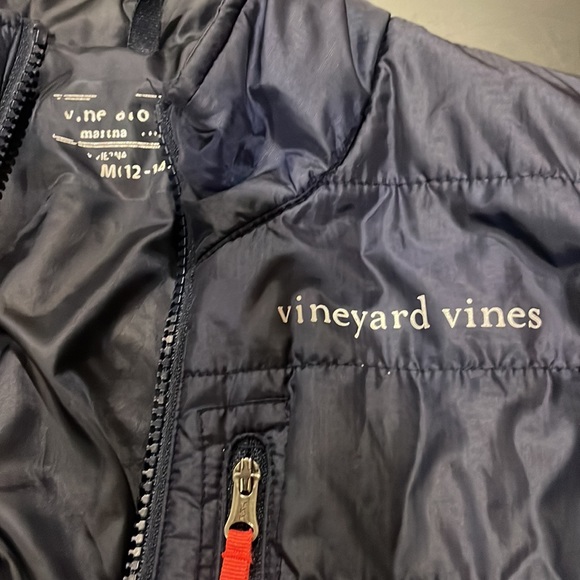 Vineyard Vines - Picture 2 of 4